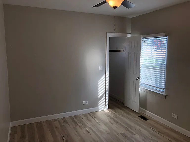 3102 Scoville Ave — Photo 6
