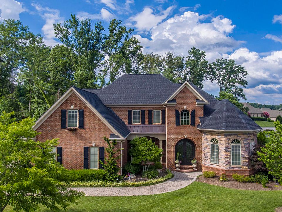1st image of 120 Fountain Head Ct