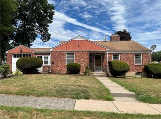 104 Exeter St, Hartford, CT 06106