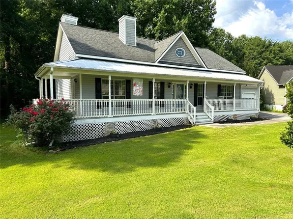53 Sassafras Trl NE, Cartersville, GA 30121