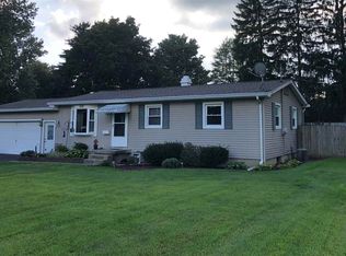 208 Iroquois St, Jackson, MI 49203