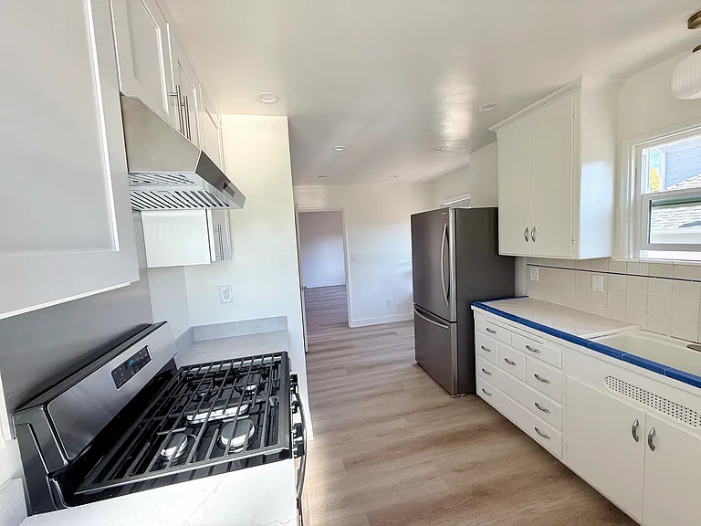 1819 Allston Way #A — Photo 3