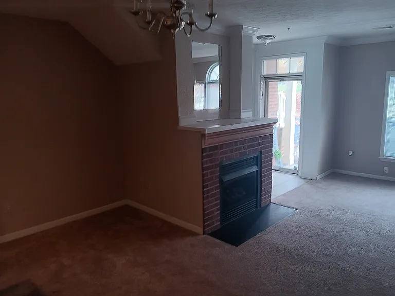 9533 Tessa Ln — Photo 3