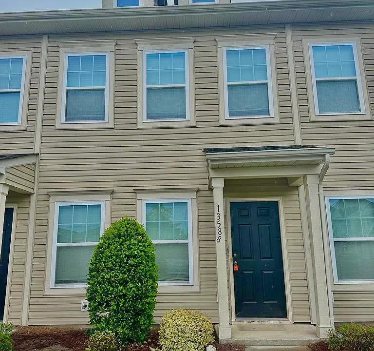 13588 Calloway Glen Dr