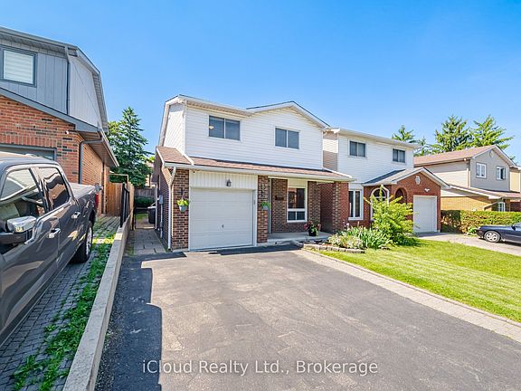 3rd image of 8 Lindridge Ave