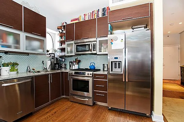 Sold by Park River | media 4