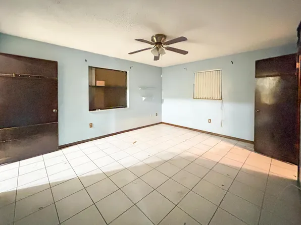 5711 Killarney Avenue, Fort Pierce, FL 34951