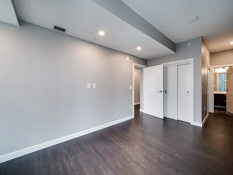 10180 103rd St NW — Photo 9
