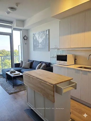 36 Manor Rd E #312 — Photo 8