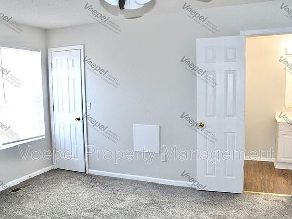 4th image of 5625 N Northwood Ter