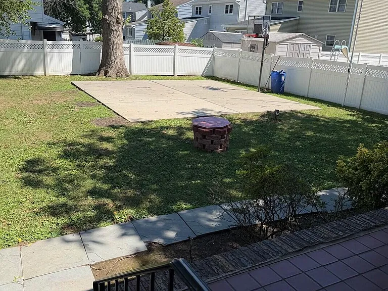 320 Boulevard — Photo 14