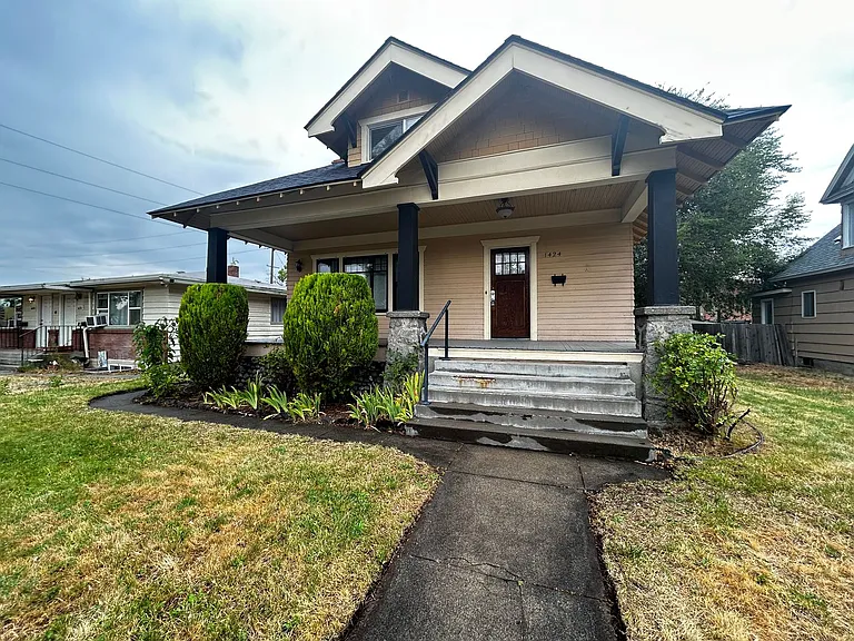 1424 W Montgomery Ave — Photo 1