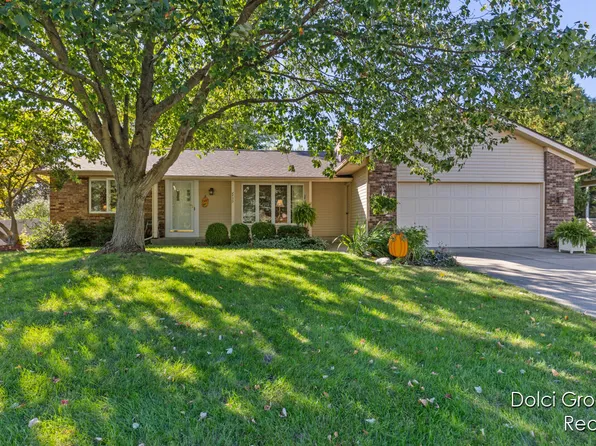 4459 Springmont Dr SE, Kentwood, MI 49512