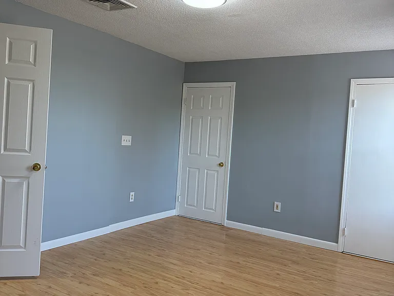 24 Lake Ave #3 — Photo 10