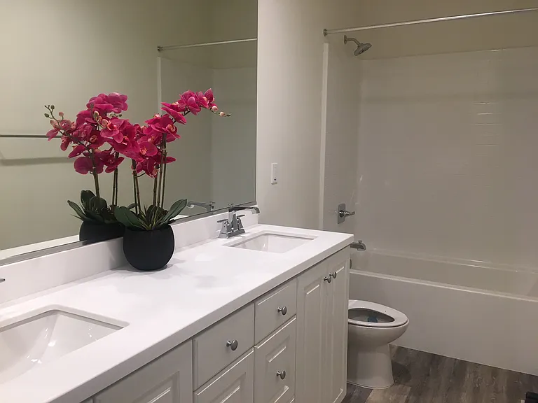 672 Merit Dr — Photo 8