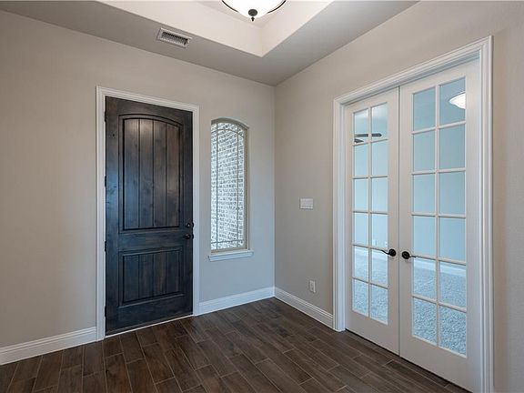 4th image of 2610 Thayne Dr