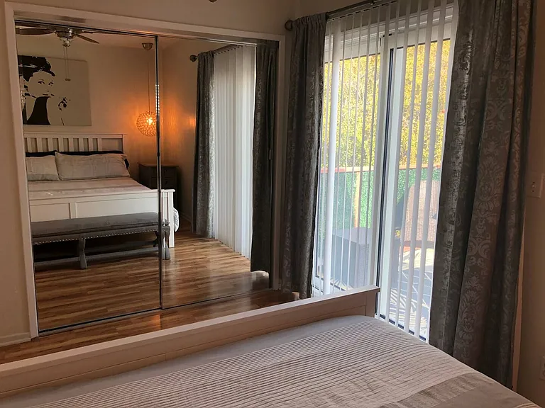 2055 Albatross St — Photo 35