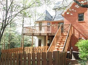 2nd image of 1913 Millbrook Dr