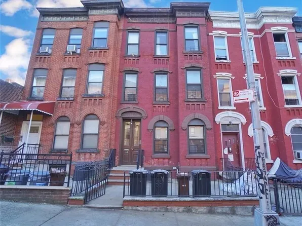 110 15th St, Brooklyn, NY 11215