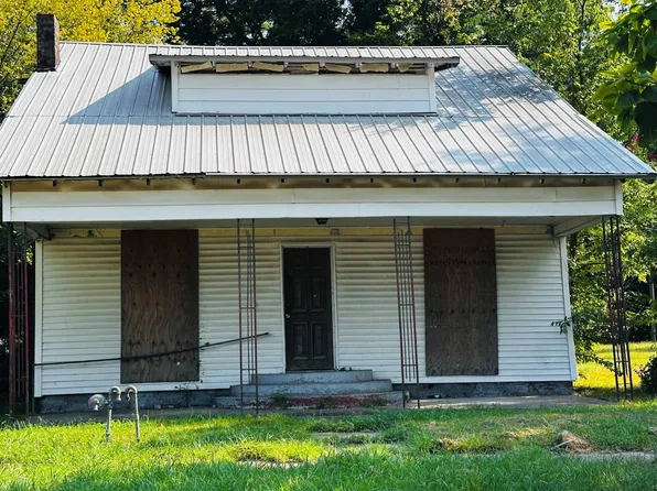 806 W 7th St, Okmulgee, OK 74447
