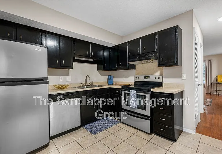 21D S Anderson Ave — Photo 7