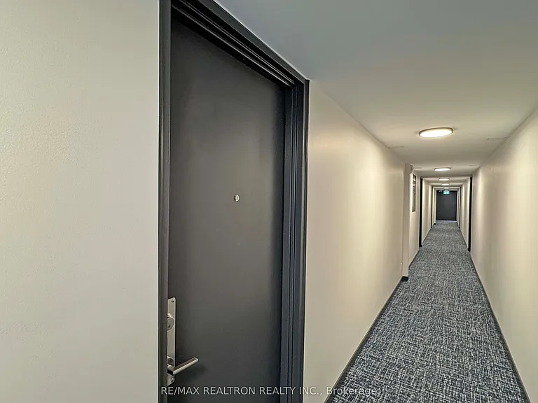 95 Lawton Blvd #601 — Photo 13