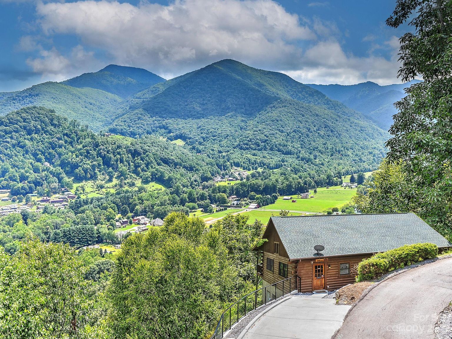 349 Cub Trl, Maggie Valley, NC 28751 Zillow