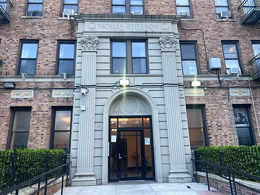 Rented by Compass | media 15