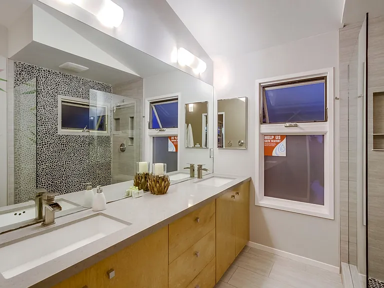 4624 Bermuda Ave — Photo 24