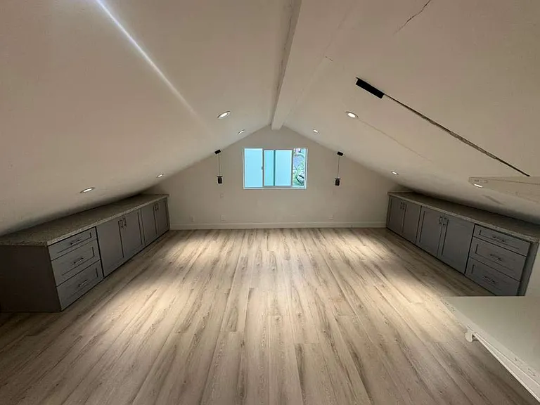 7306 Yarmouth Ave — Photo 10