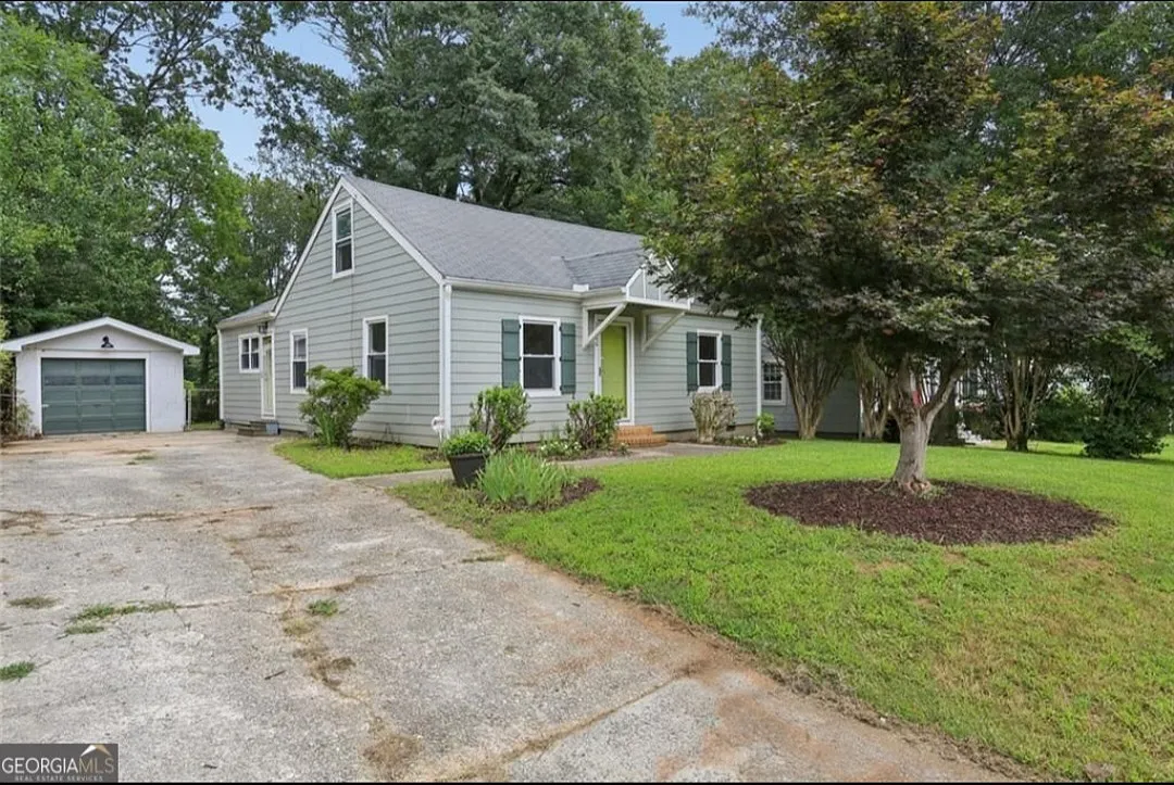 2 bed, 1.5 bath, 1475 sqft, $2,600 — Photo 2