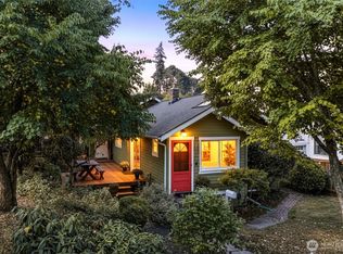 3259 47th Ave SW, Seattle, WA 98116