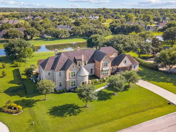 2419 Parrot Shell Ln, Richmond, TX 77406
