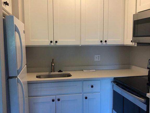 2nd image of 28 Wollaston Ave