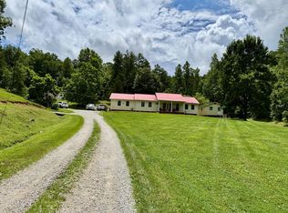 992 Red Branch Rd, Louisa, KY 41230