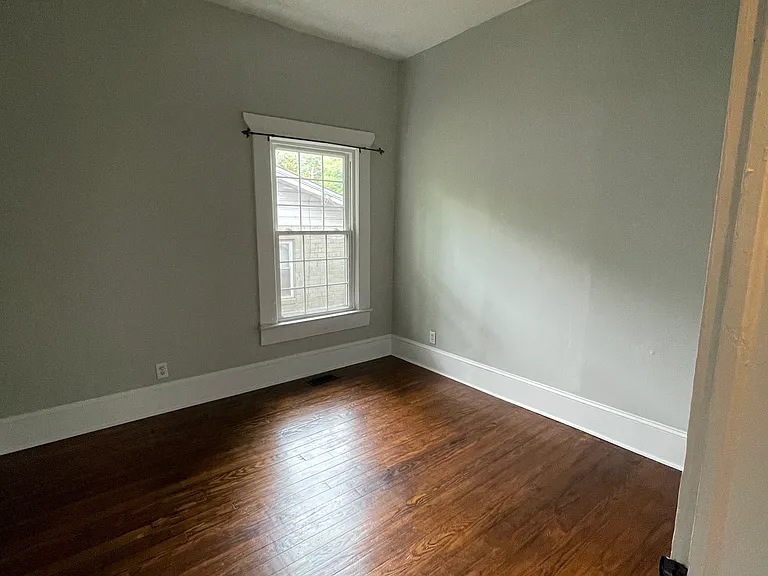 171 Warren St SE — Photo 26