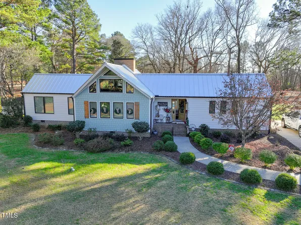 141 Strickland Ln, Lillington, NC 27546