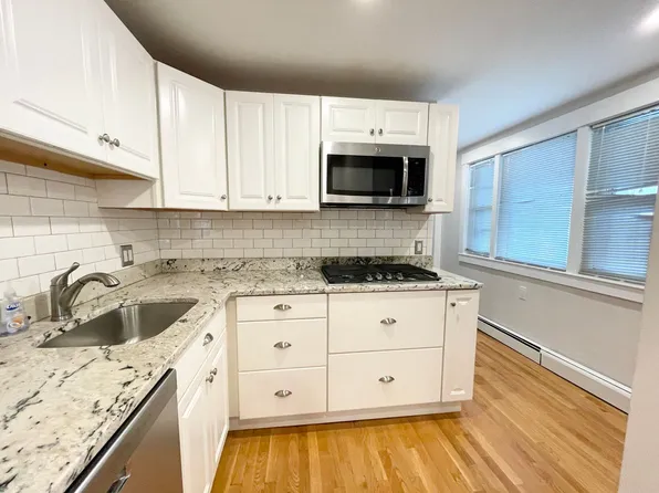 130 P St #1, Boston, MA 02127