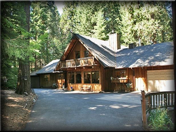 2920 Shady Lane- front