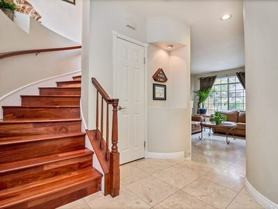 200 Pasto Rico, Rancho Santa Margarita, CA, 92688