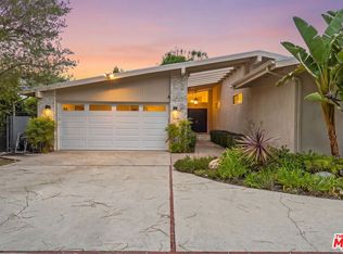 13019 Addison St, Sherman Oaks, CA 91423