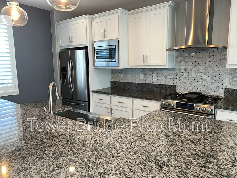 315 Creamery Ln — Photo 7