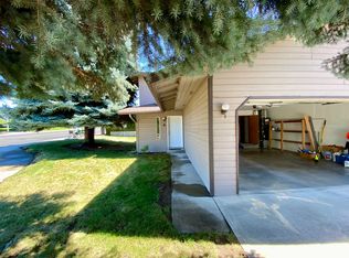 601 S 72nd Ave #A, Yakima, WA 98908