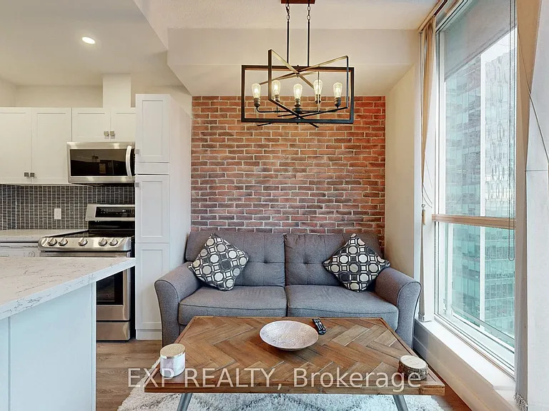 8 York St #2404 — Photo 12