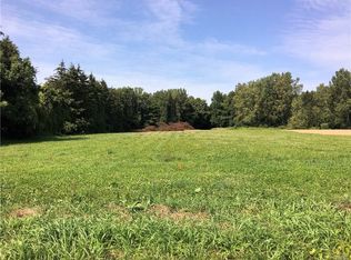 769 Sprague Rd, Memphis, NY 13112