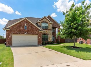 15401 Landing Creek Ln, Roanoke, TX 76262