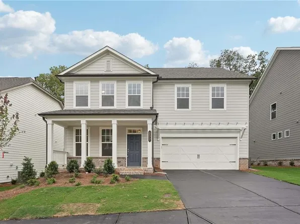 232 Foxhill Dr, Dawsonville, GA 30534