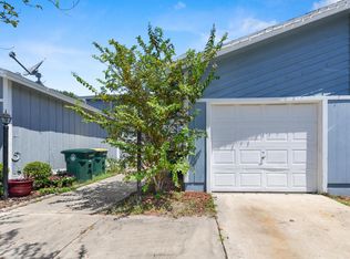 8831 Ivey Rd, Jacksonville, FL 32216