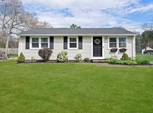 41 Lorna Ave, Pembroke, MA 02359