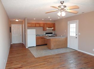 402 Hall St APT D, La Fayette, GA 30728